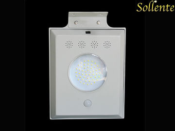 5W 550lm All In One Solar LED Street Light With Inbuilt Battery / PIR Sensor
